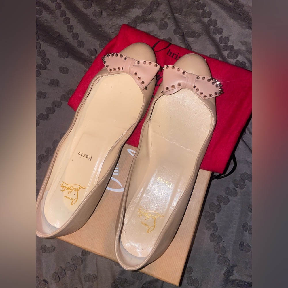 Christian Louboutin Ballalarina Flat - Size 39.5 NUDE